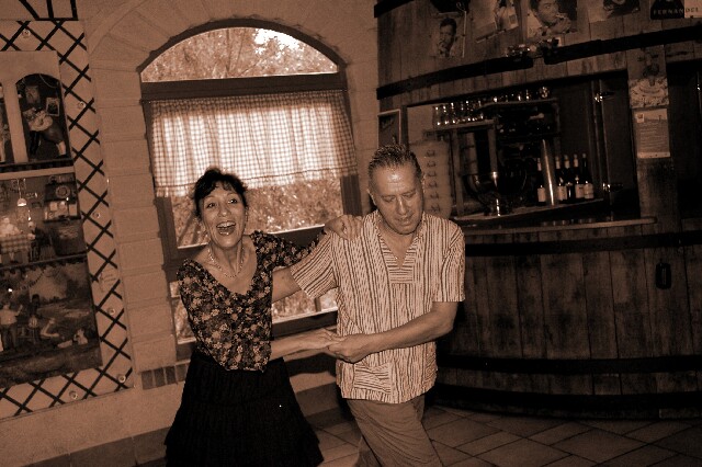 min 2006 10 29 guinguette mp 353 sepia